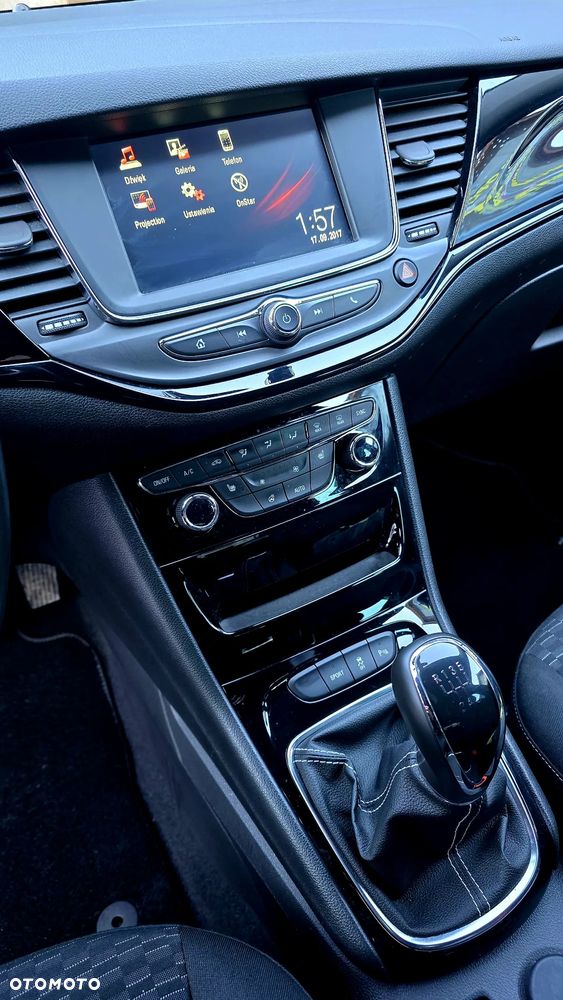 Opel Astra 1.4 Turbo Dynamic - 22