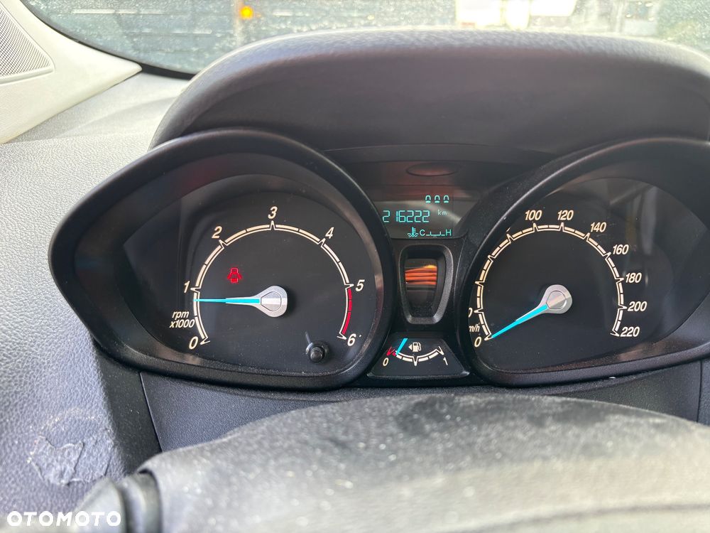 Ford Tourneo Courier 1.5 TDCi Trend - 5