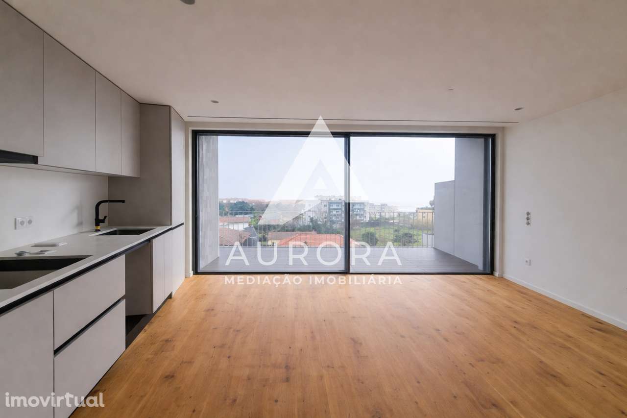 Apartamento T2 último piso - Vista mar - Varanda Sul - 3 Lugares de ga - Grande imagem: 2/15