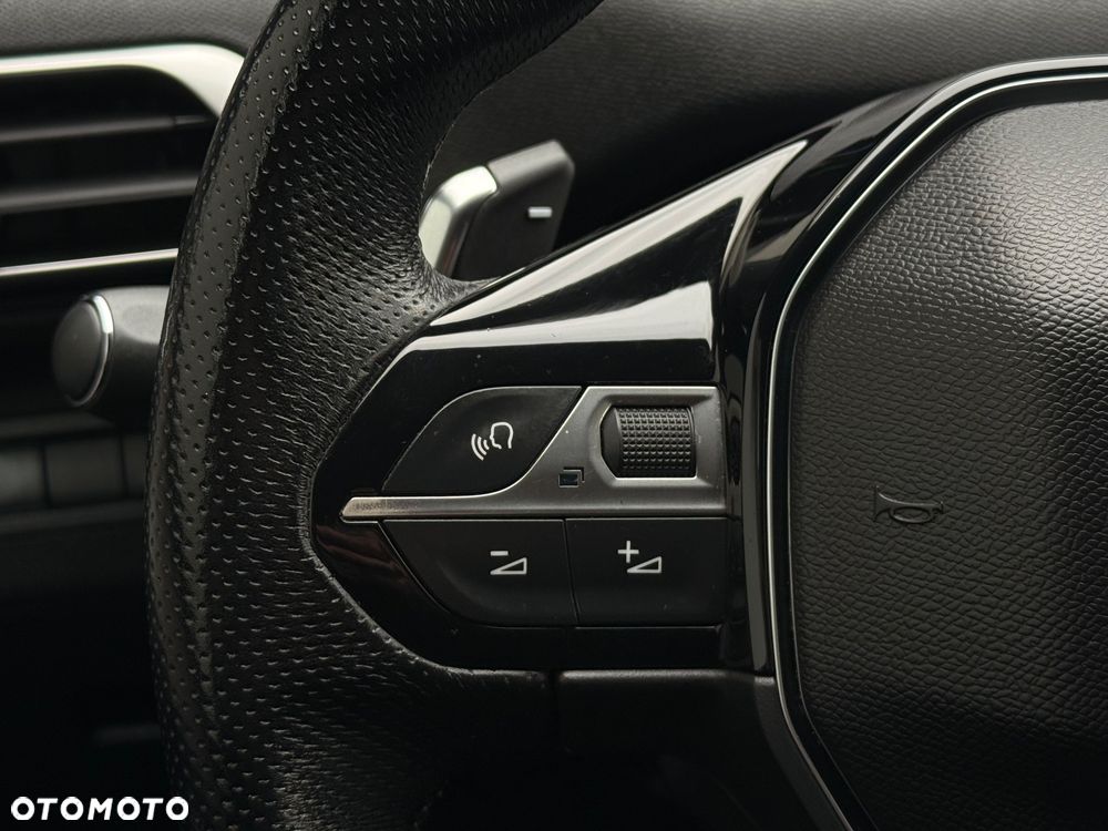 Peugeot 3008 BlueHDi 180 Stop & Start EAT8 GT - 24
