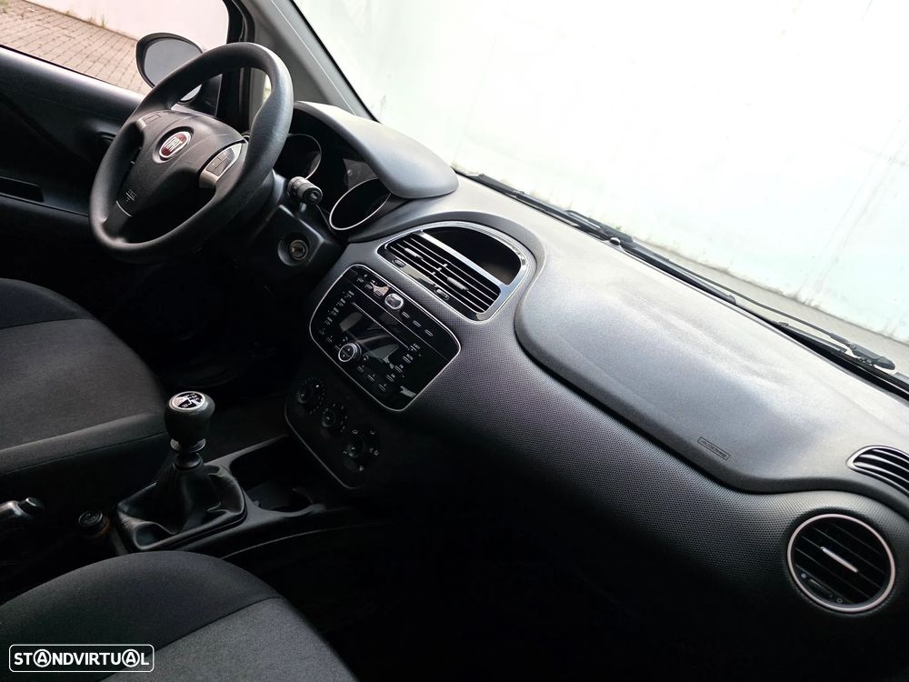 Fiat Punto 1.2 Young S&S - 39