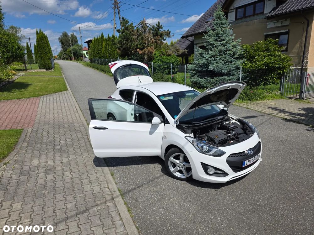 Hyundai i30 1.4 Base - 40