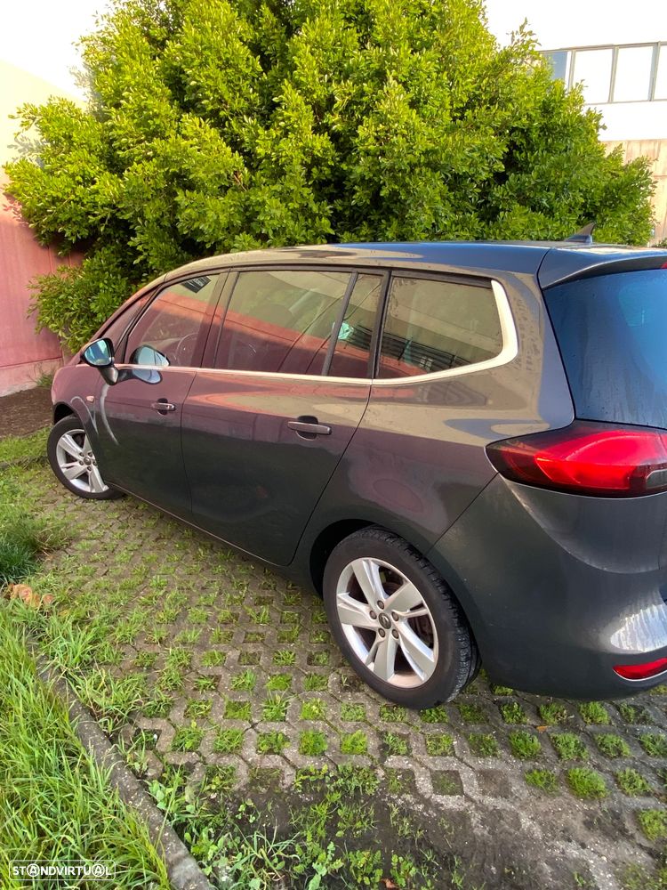 Opel Zafira 1.6 CDTi Executive - 8