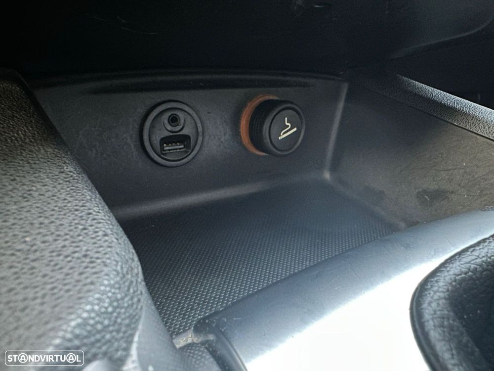 Citroën C4 1.2 PureTech Shine EAT6 - 14