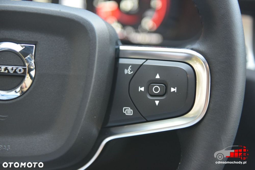 Volvo XC 40 - 33