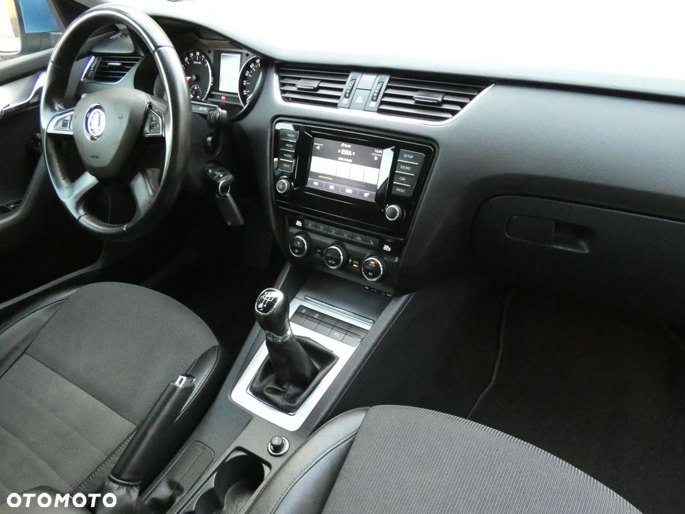 Skoda Octavia 1.6 TDI Elegance - 33