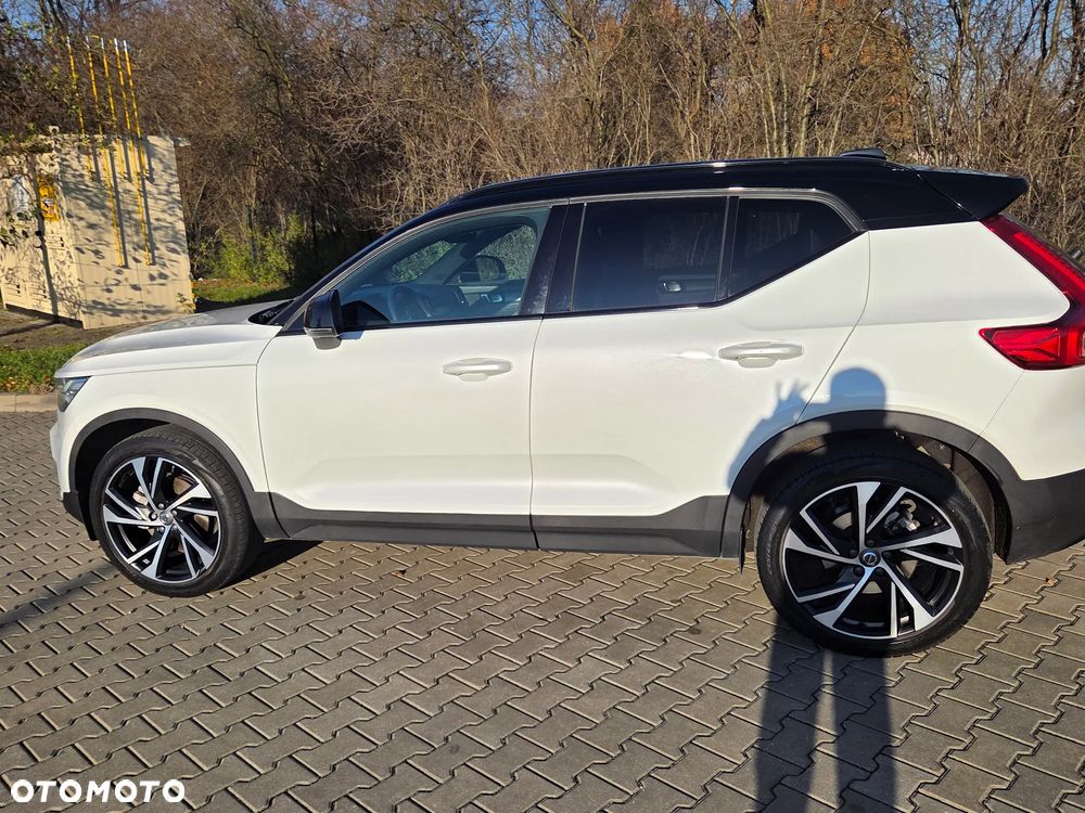 Volvo XC 40 T5 AWD R-Design - 5