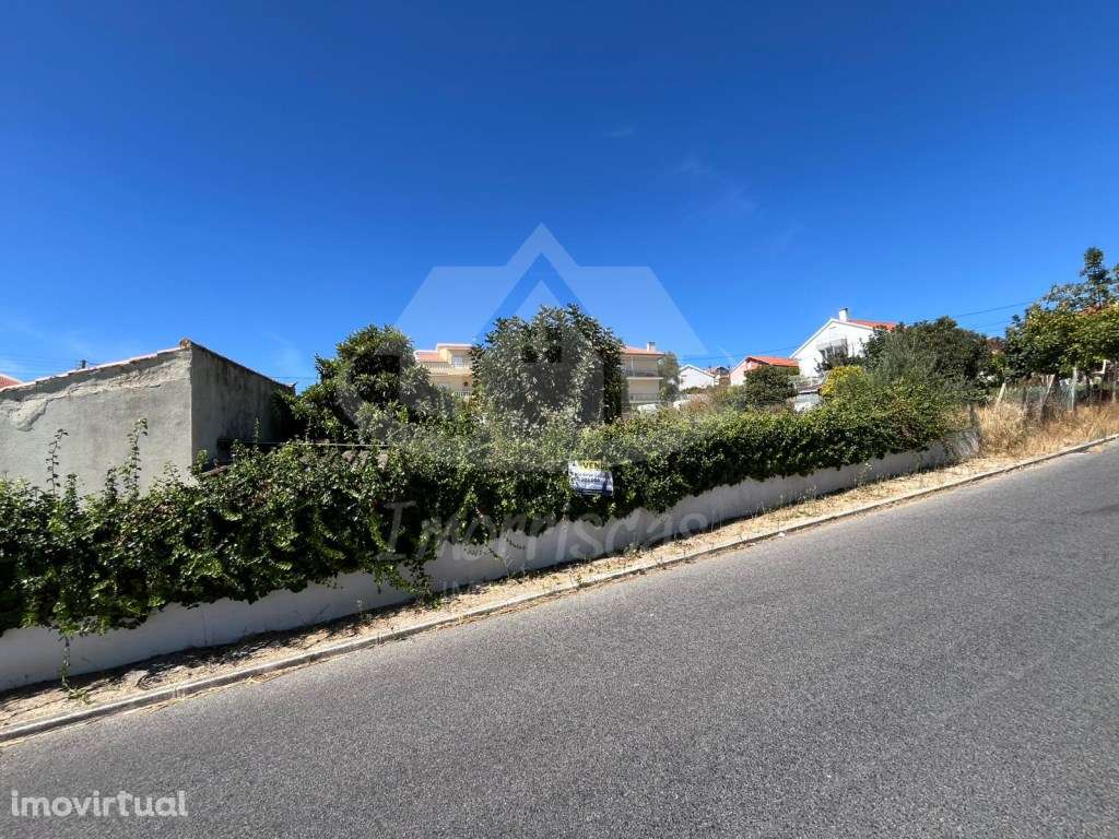 Terreno em fase de legalização com 320 m² na Portela da Azóia, Sant... - Grande imagem: 4/9