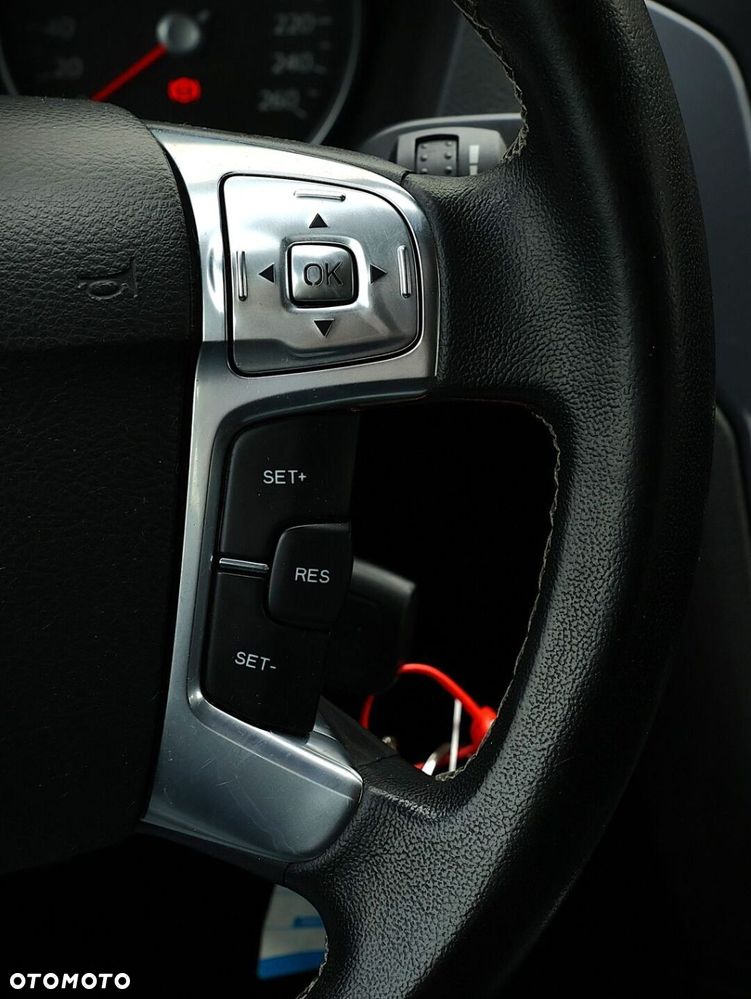 Ford Mondeo 2.0 TDCi ECOnetic Titanium - 17