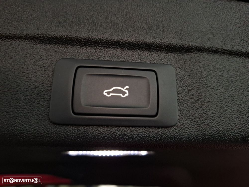 Audi A5 Avant TDI S line Tech - 27