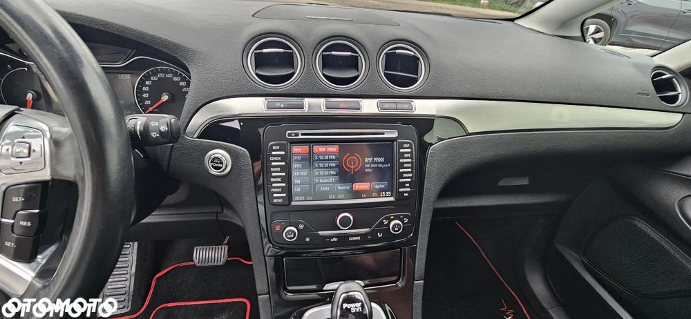Ford S-Max - 30