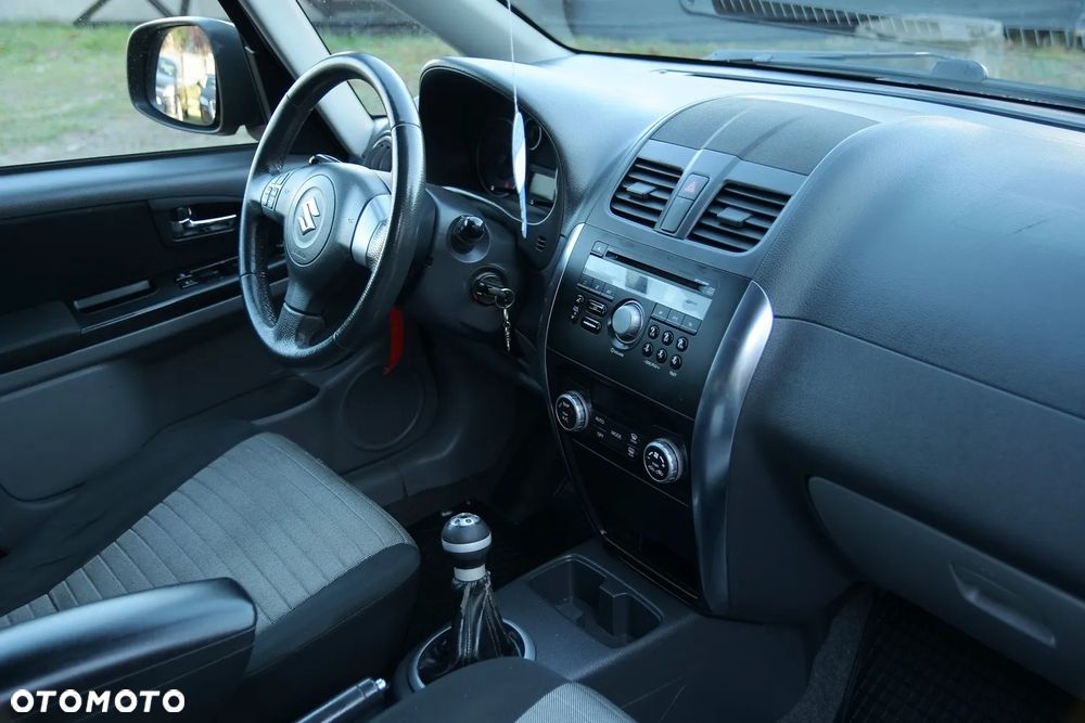 Suzuki SX4 - 20