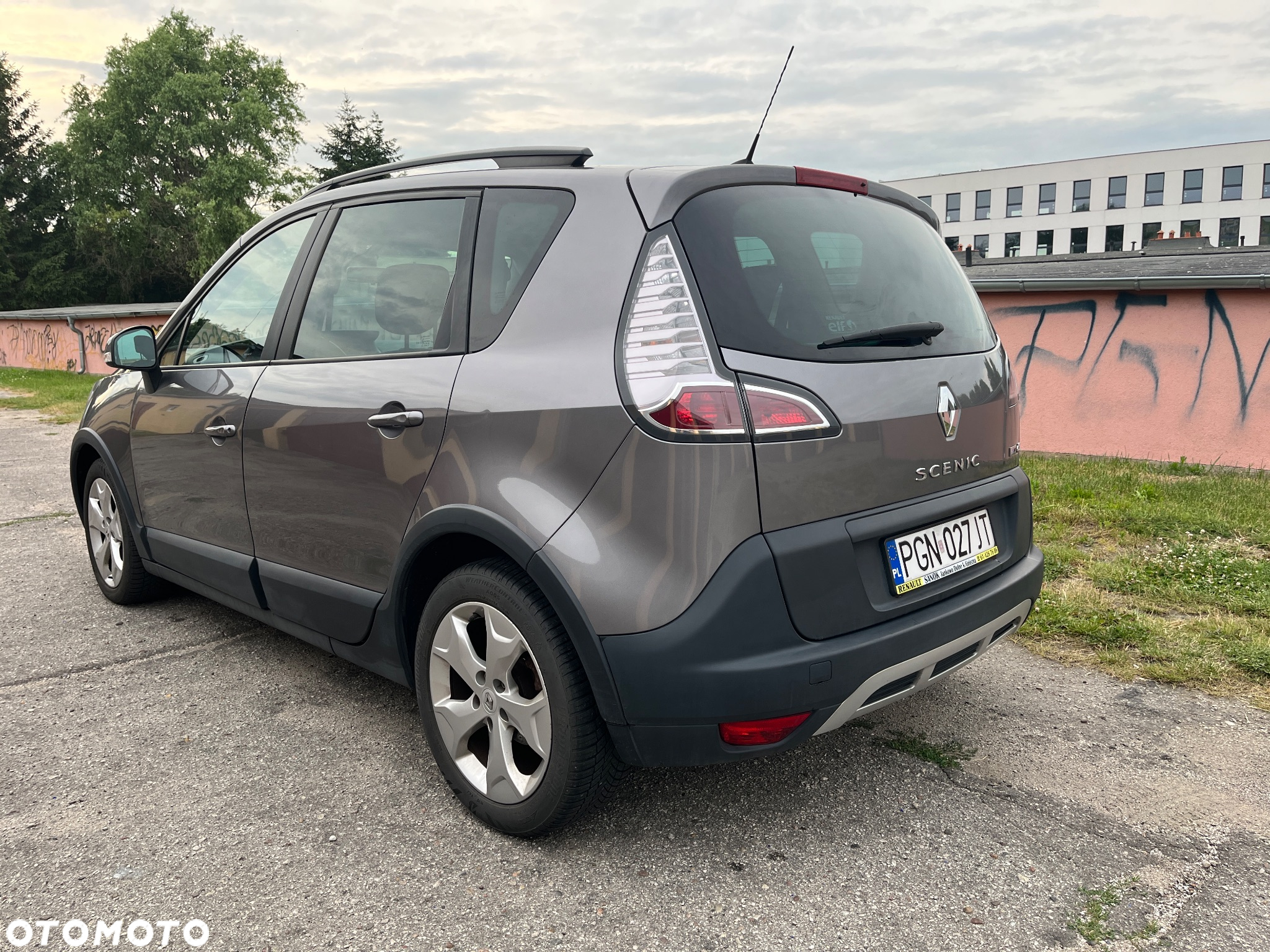 Renault Scenic Xmod 1.5 dCi Life - 4