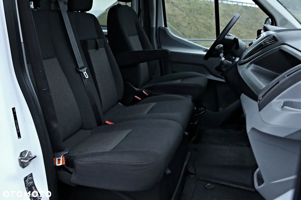 Ford Transit - 11