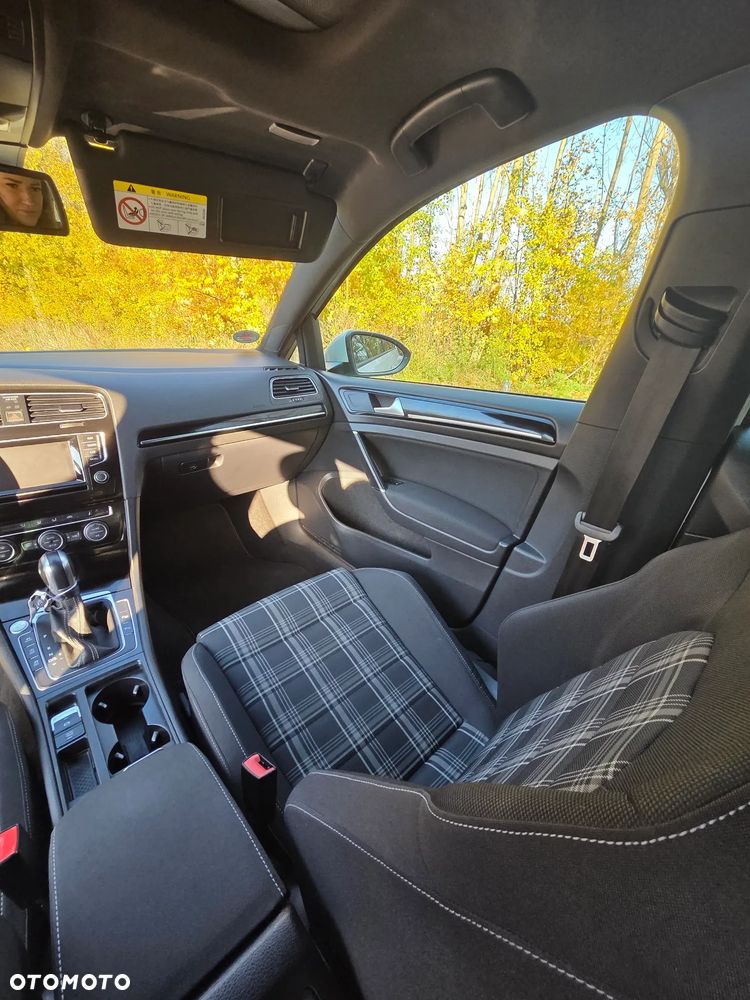 Volkswagen Golf 2.0 TDI BMT GTD DSG - 15