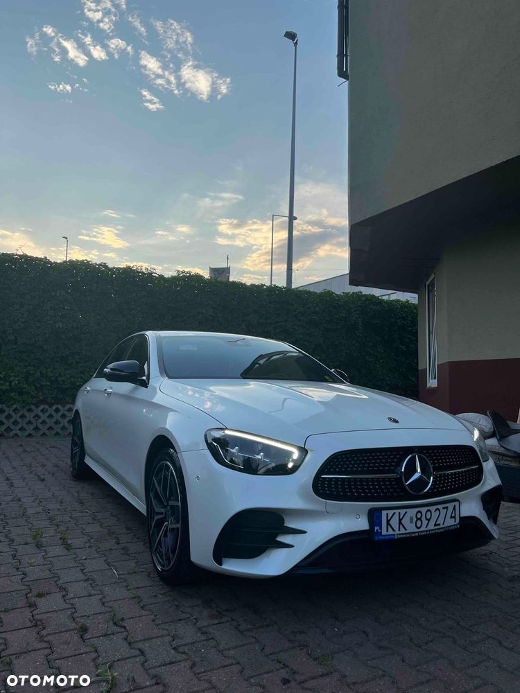 Mercedes-Benz Klasa E 220 d 4-Matic - 3