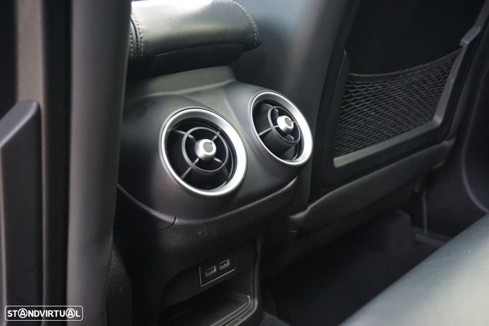 Alfa Romeo Stelvio 2.0 T Veloce TI Q4 AT8 - 40