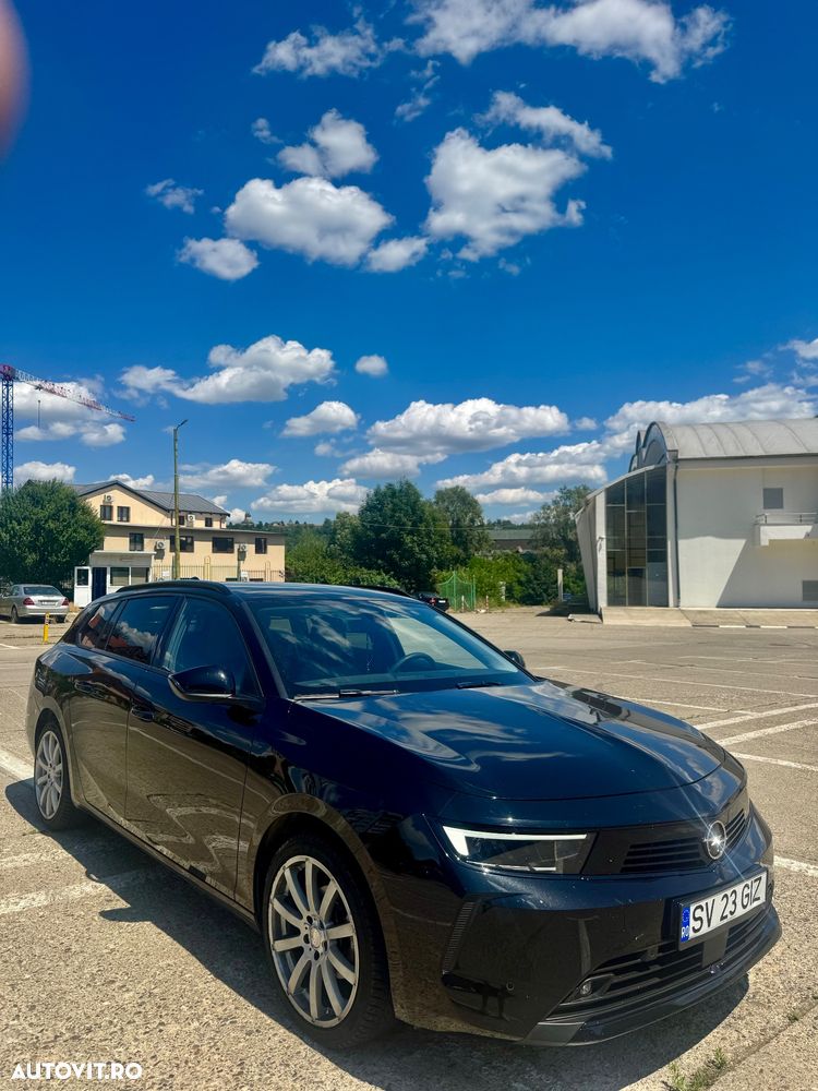 Opel Astra 1.2L Turbo Start/Stop Edition - 9