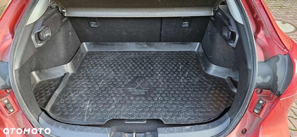 Mitsubishi Lancer - 6