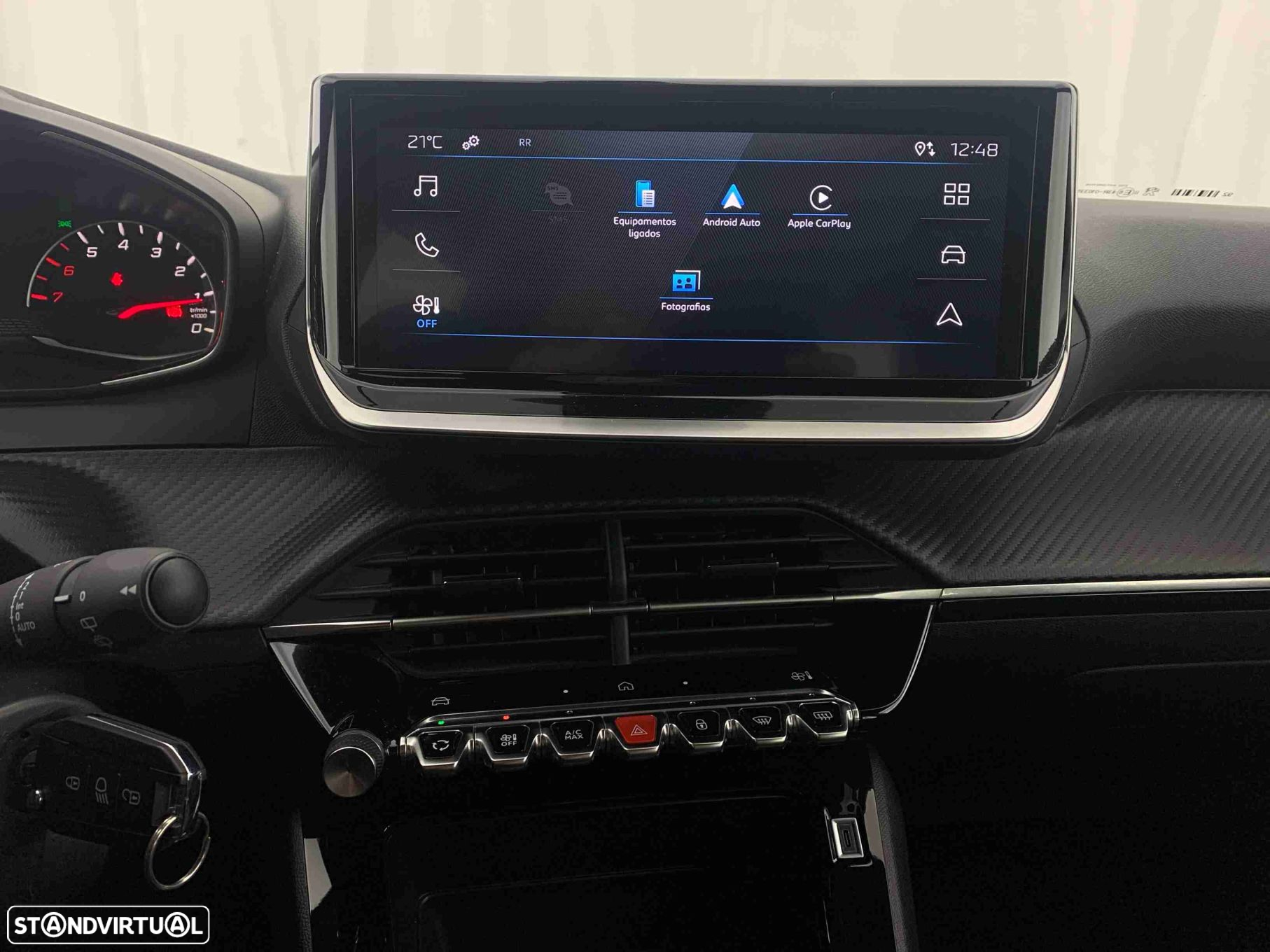 Peugeot 2008 1.2 PureTech Active - 8