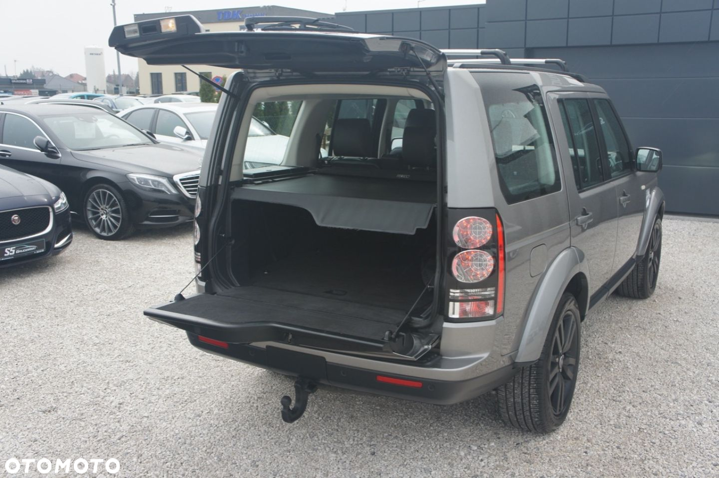 Land Rover Discovery - 28