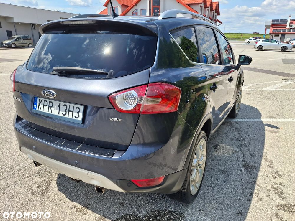 Ford Kuga - 5