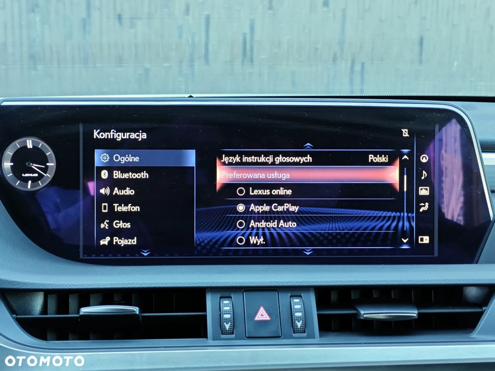 Lexus ES 300h F Sport Edition - 21