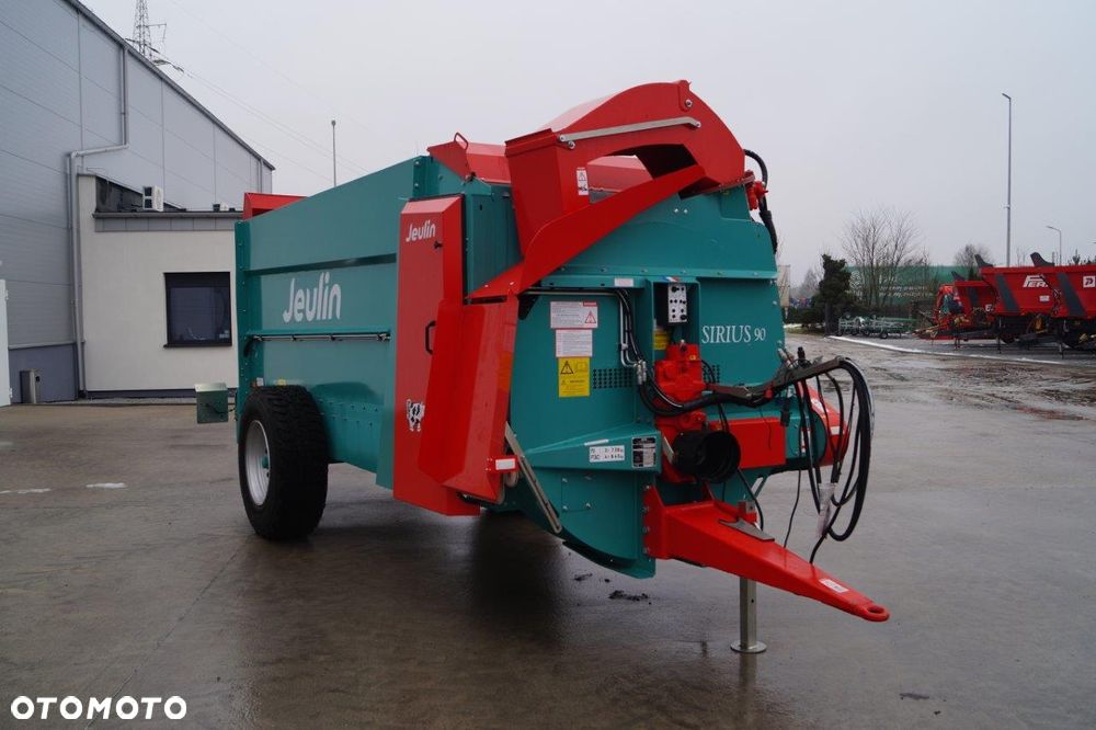 Inny Ścielaraka do słomy Jeulin SIRIUS 90 - 2