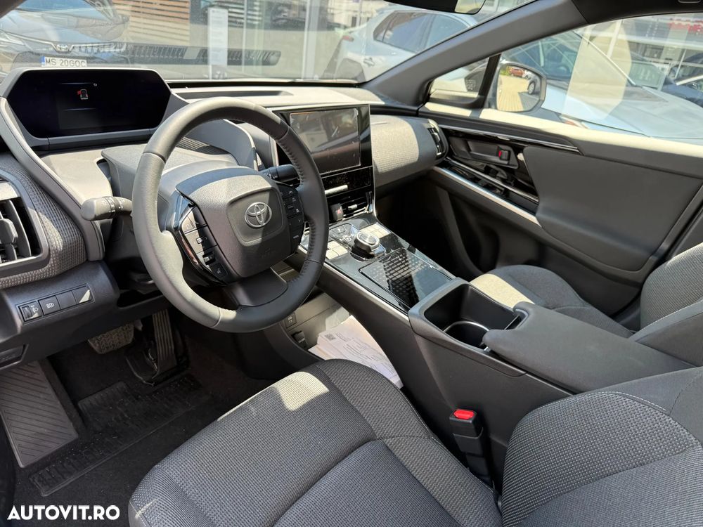 Toyota BZ4X 150 KW FWD (4x2) Dynamic - 10