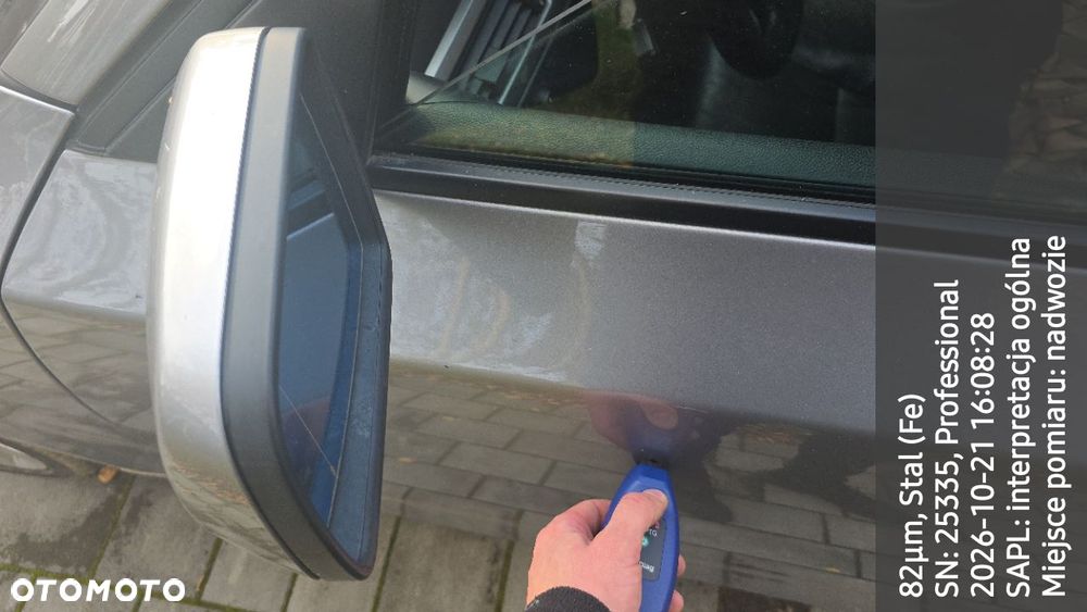 BMW Seria 5 525i - 28