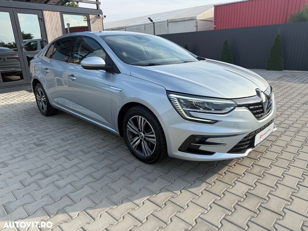 RENAULT Megane 2022 — imagine 5