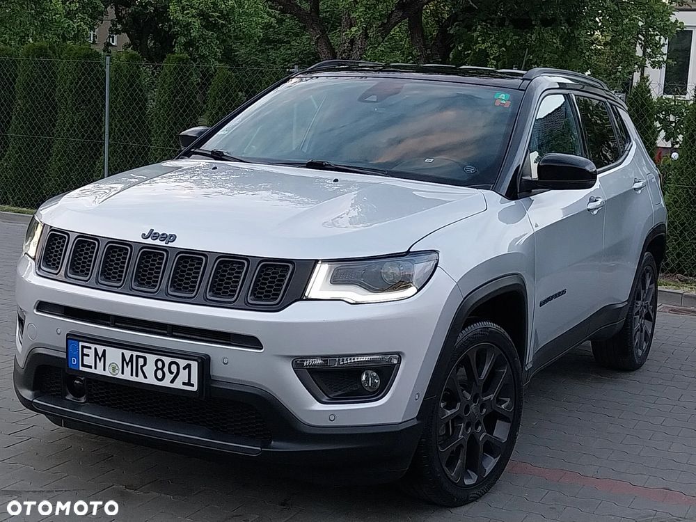 Jeep Compass - 1
