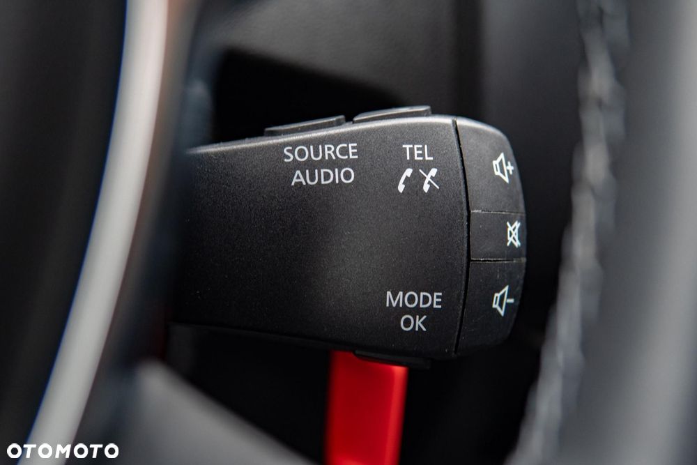 Dacia Duster 1.6 SCe Comfort - 24