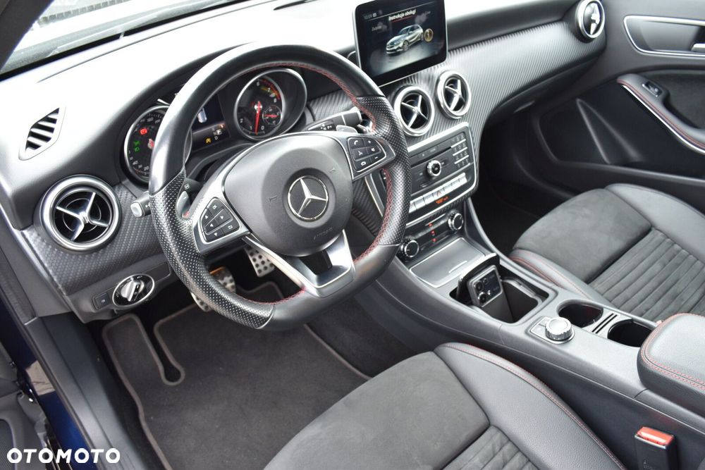 Mercedes-Benz Klasa A 180 7G-DCT AMG Line - 9