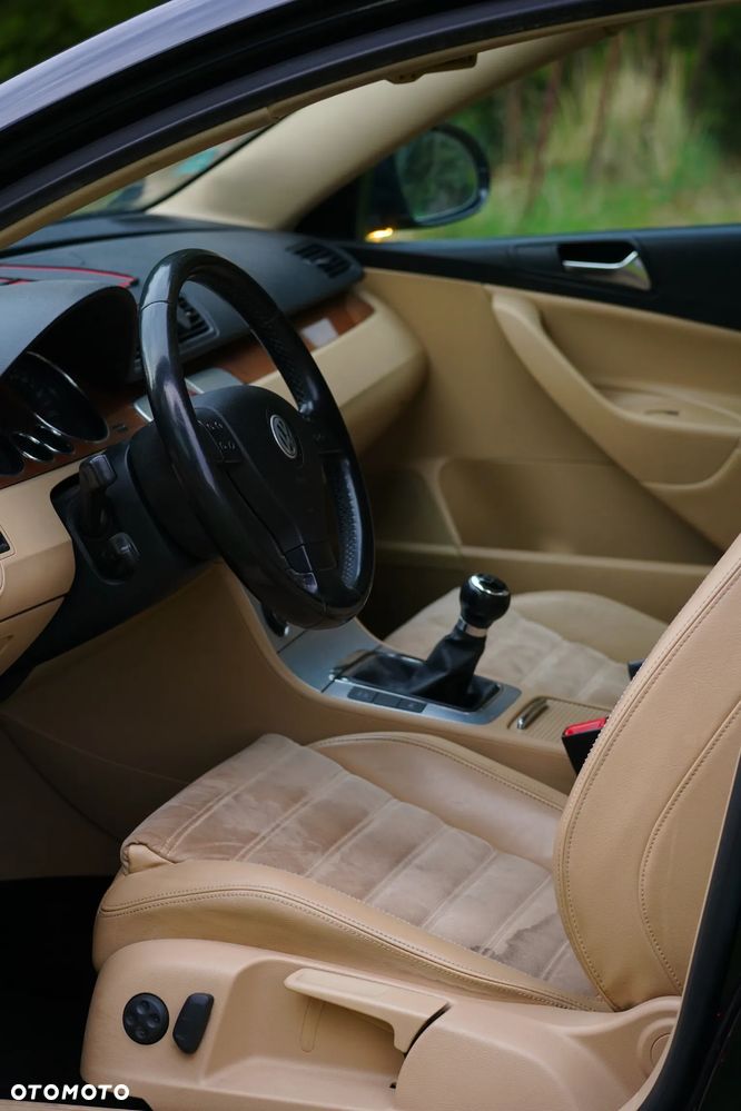 Volkswagen Passat 1.8 TSI Highline - 10