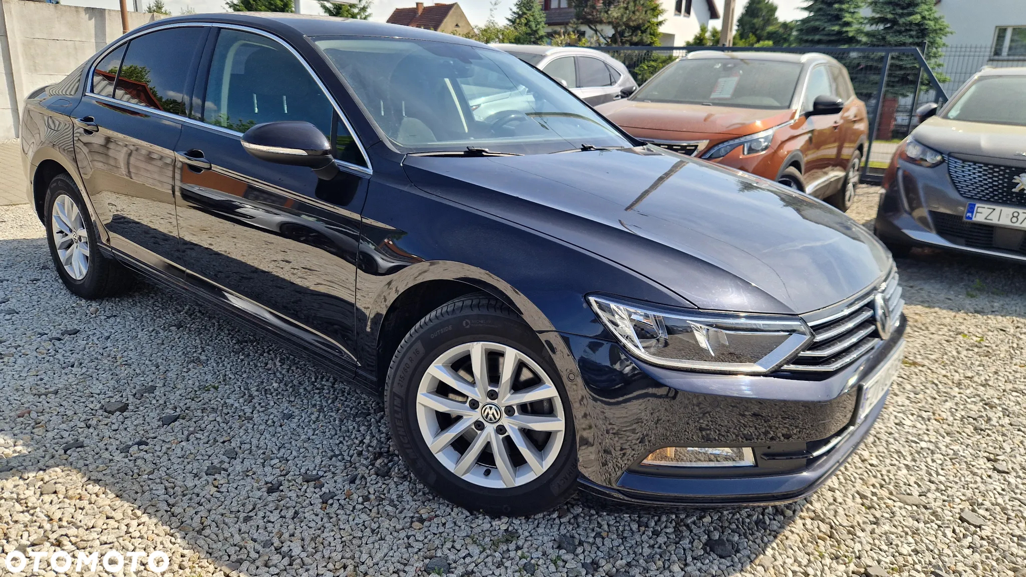Volkswagen Passat 2.0 TDI BMT Comfortline - 2