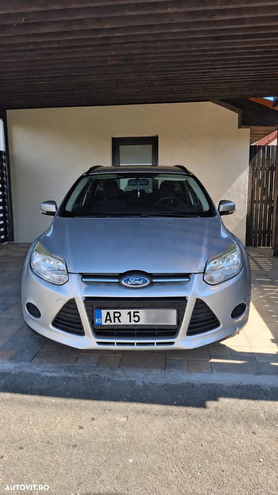 Ford Focus - 1