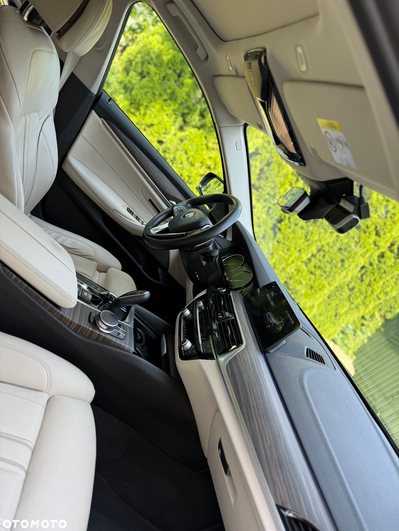 BMW Seria 5 530i GPF xDrive Sport Line sport - 12