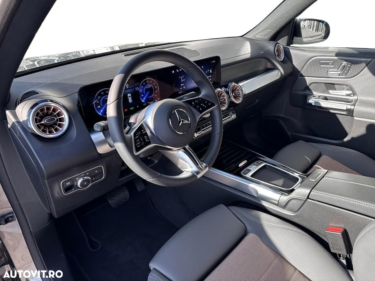 Mercedes-Benz EQB 300 4MATIC - 6