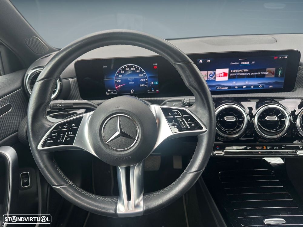 Mercedes-Benz A 200 Limousine d Progressive Aut. - 9