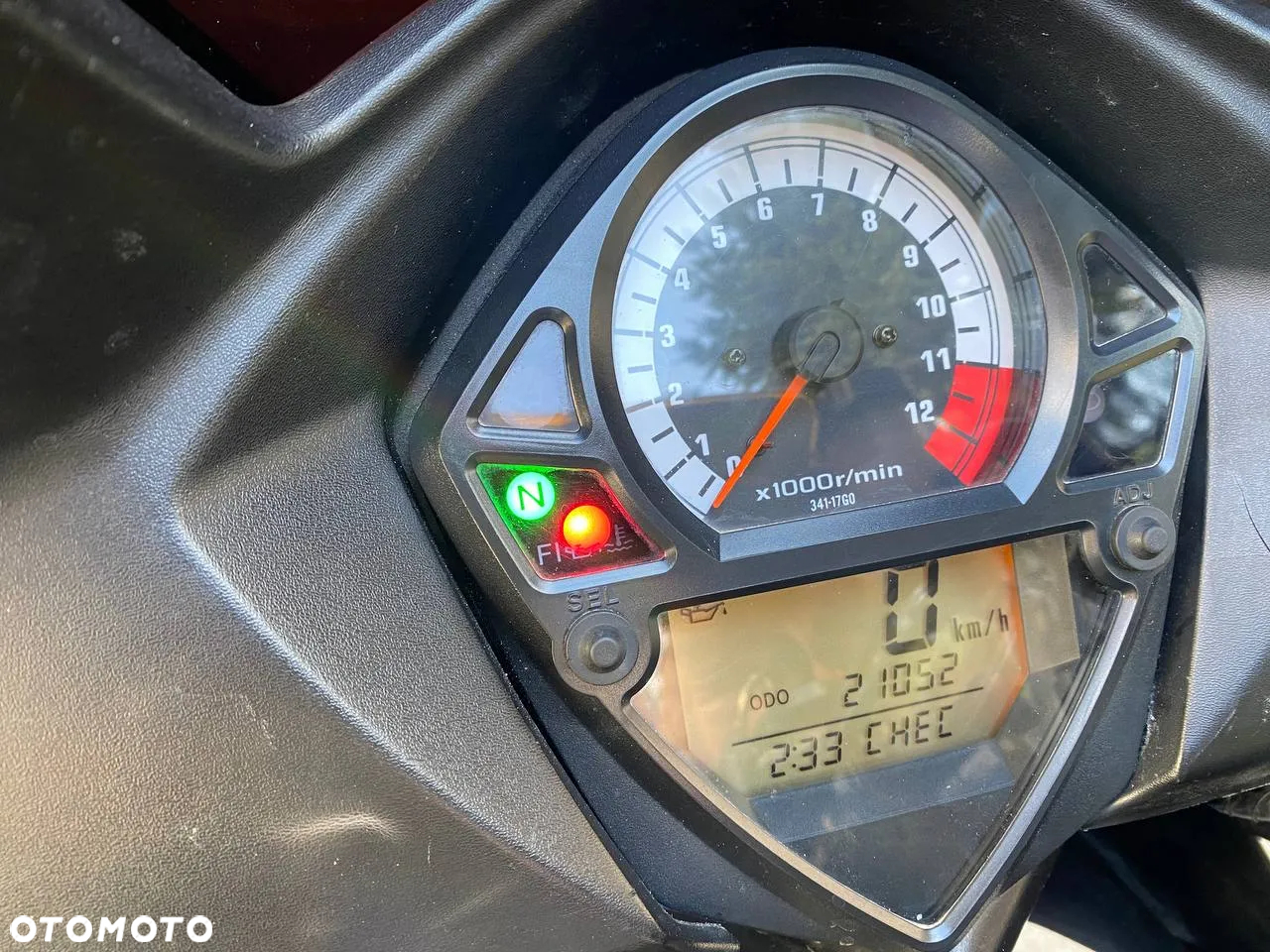 Suzuki SV - 14