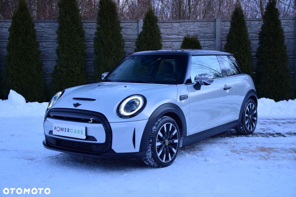 MINI Cooper SE Electric Trim - 16