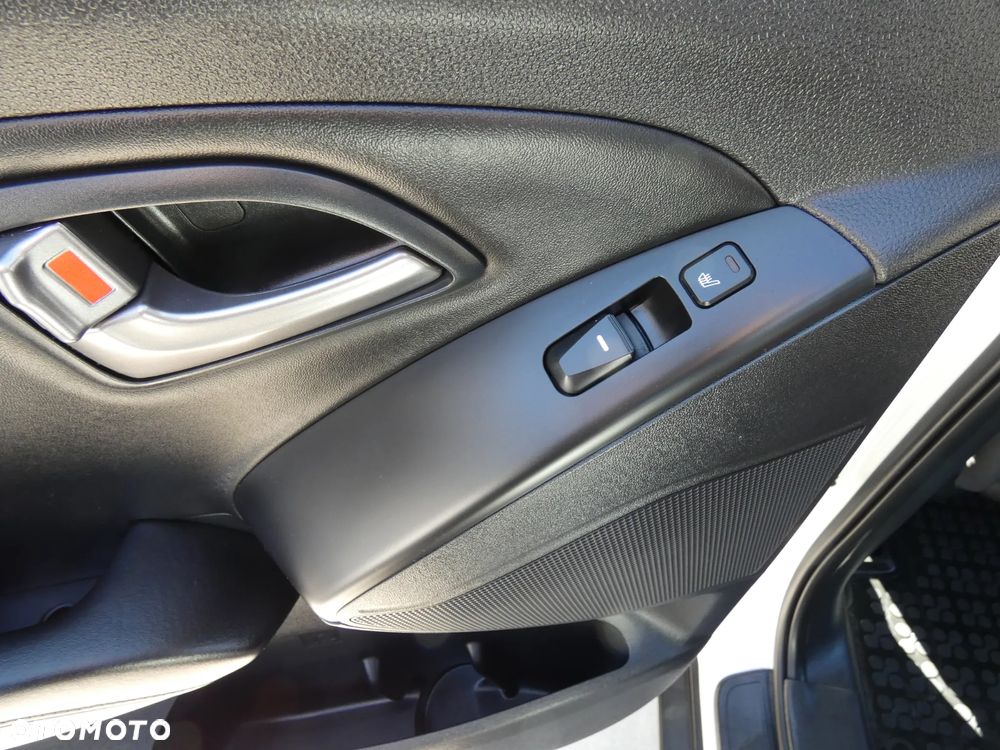 Hyundai ix35 2.0 2WD Automatik Trend - 30