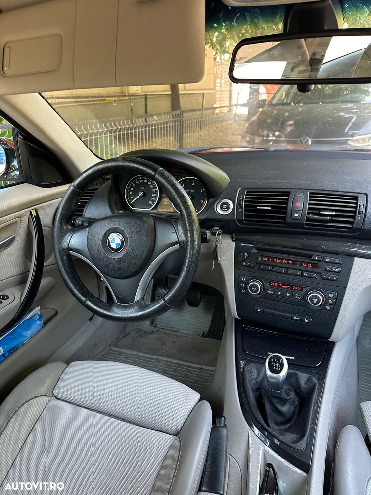 BMW Seria 1 123d - 7