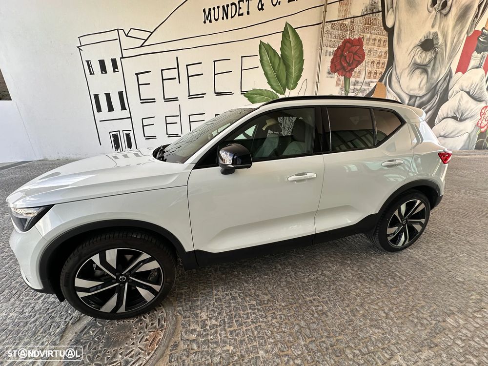 Volvo C40 Recharge Core - 2