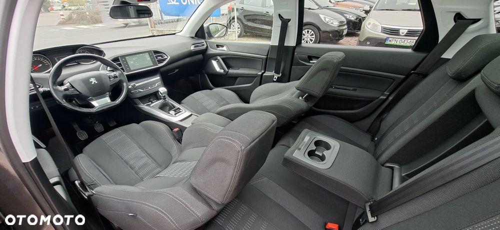 Peugeot 308 BlueHDi 150 Stop & Start Business-Line - 22