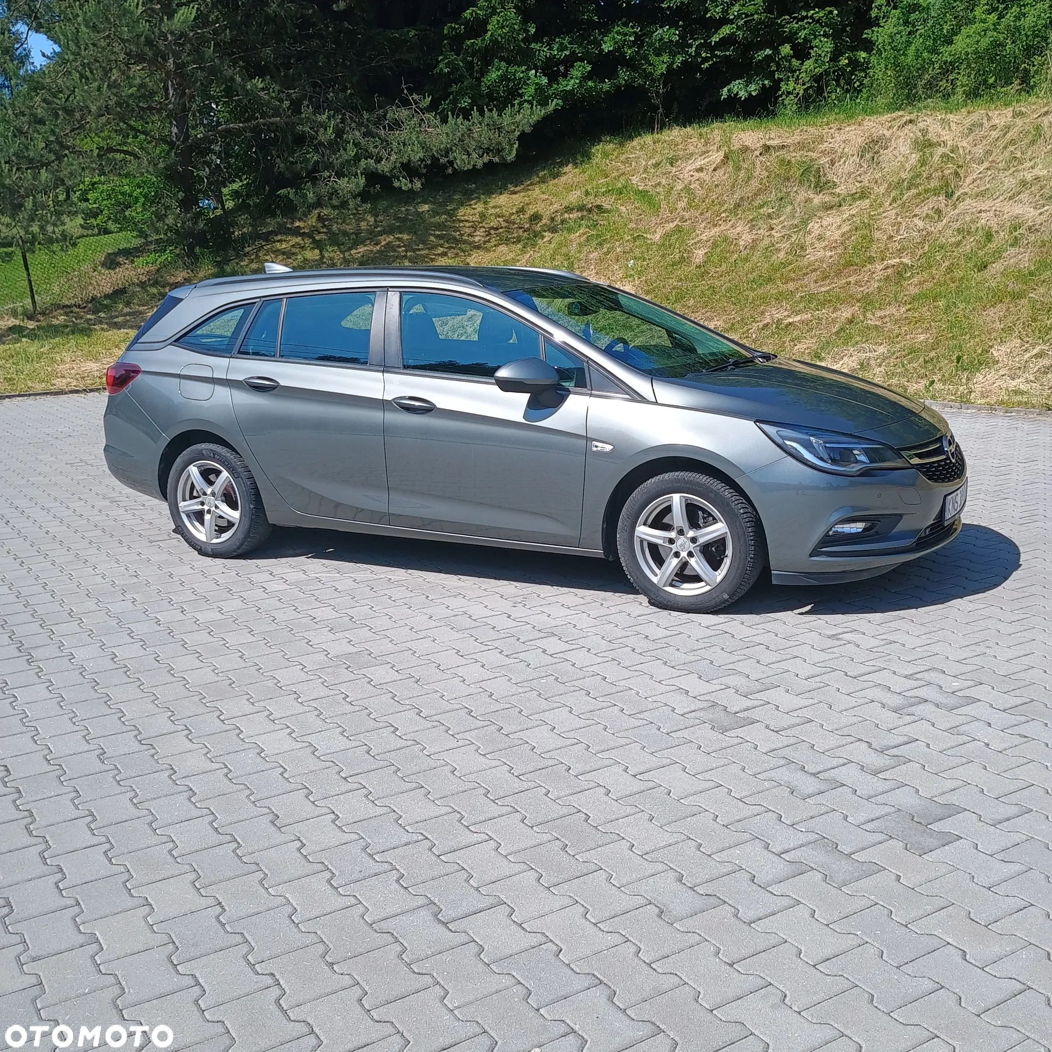 Opel Astra - 1