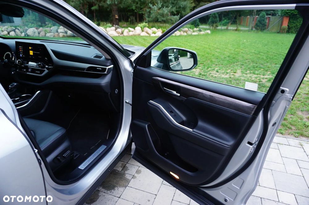 Toyota Highlander 2.5 Hybrid Prestige - 29