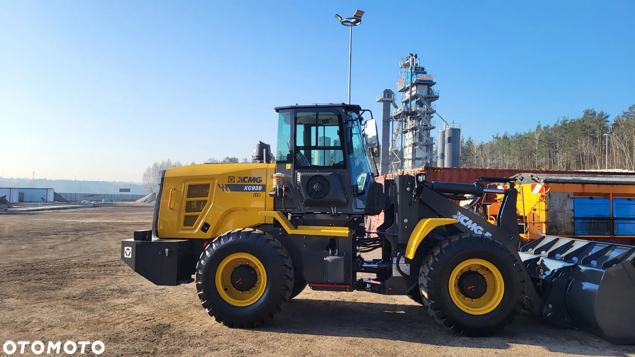 Fadroma Ładowarka kołowa XCMG XC938  ZL30G - 11