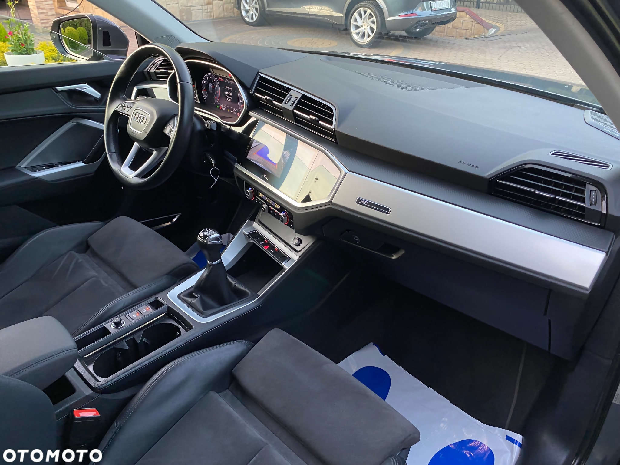 Audi Q3 35 TFSI - 8